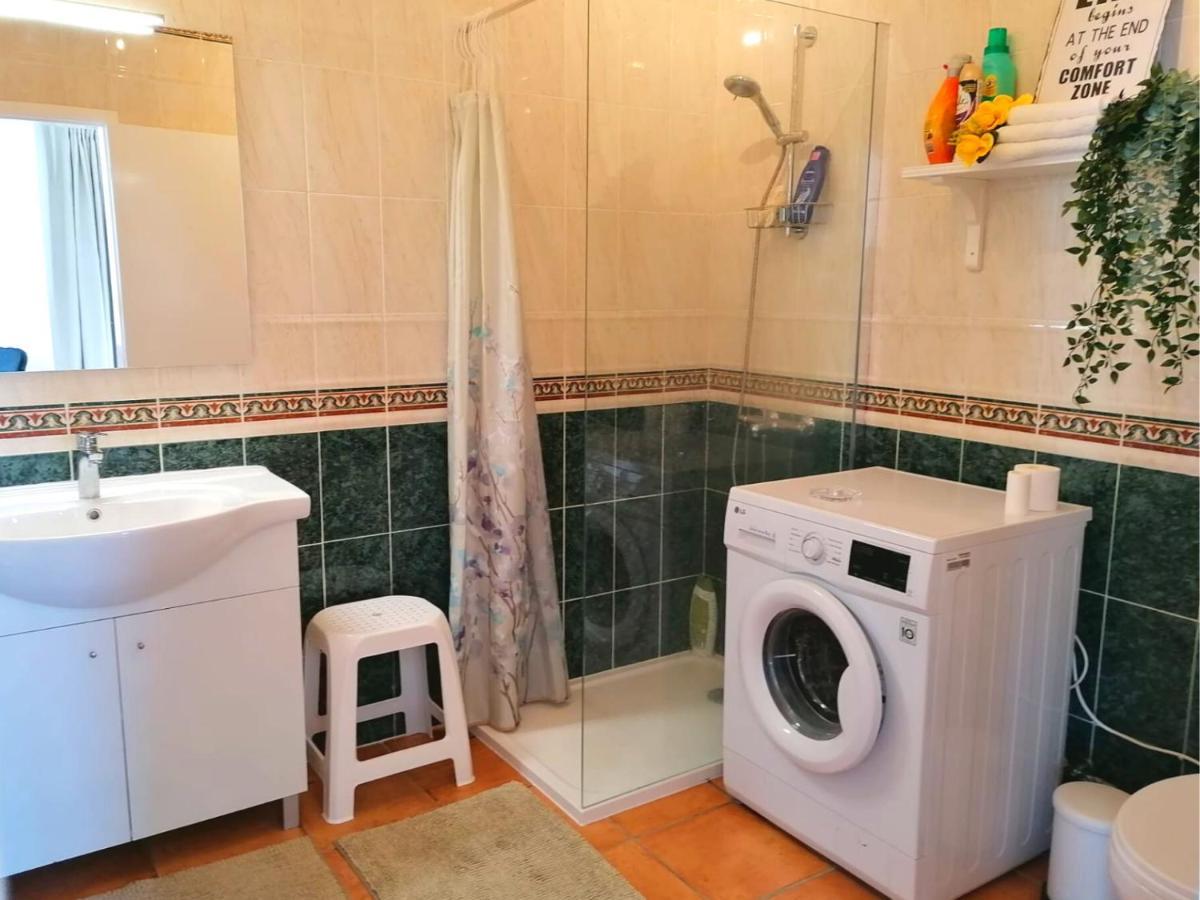 Sweden Apartment - Top Floor One Bedroom With Sea Views - Rs Lagos Zewnętrze zdjęcie